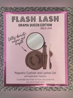 Aria Beauty Flash Lash Drama Queen Magnetic Eyeliner & Lashes Set NEW